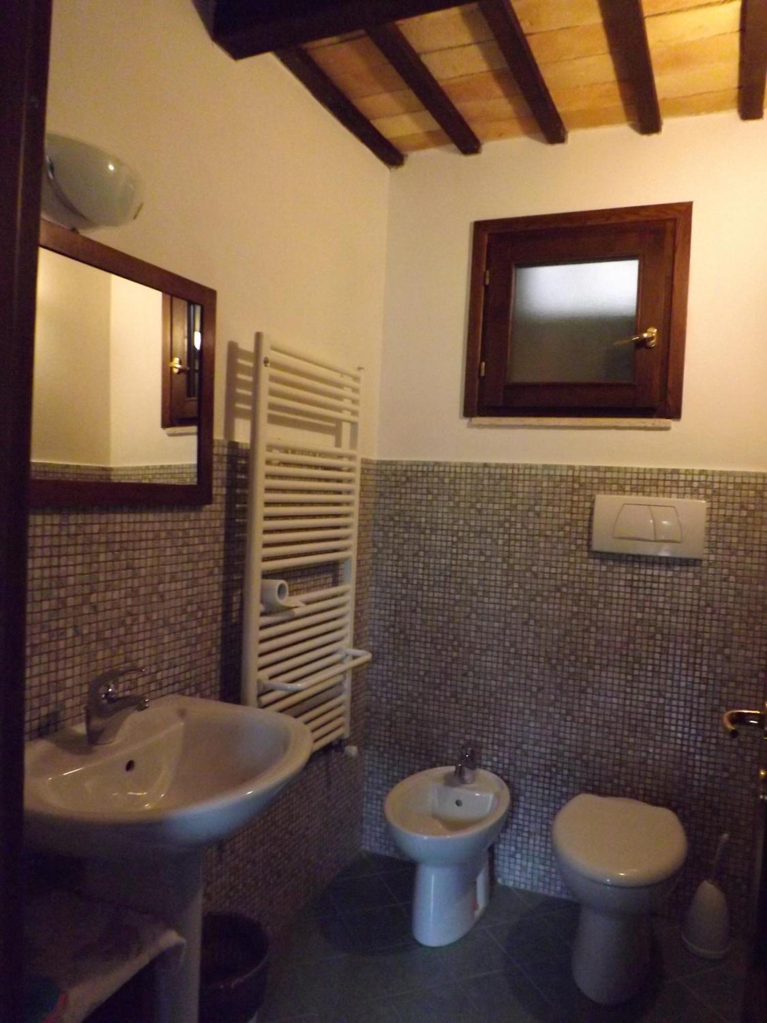 Agriturismo San Giovanni Ad Insulam Isola del Gran Sasso dʼItalia Kamer foto